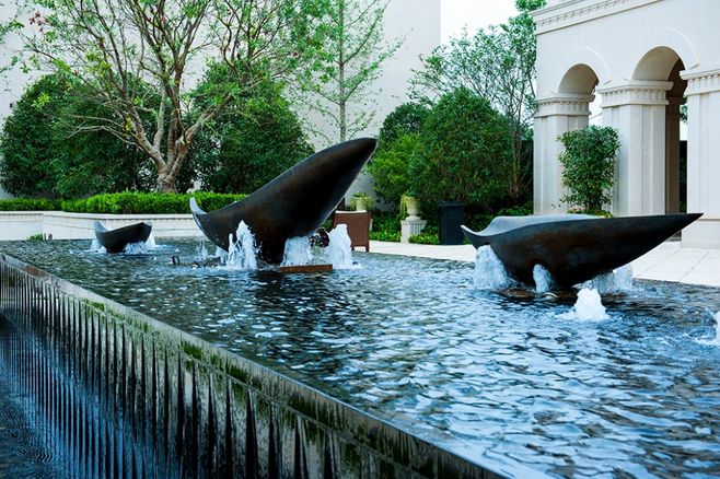 噴泉、跌水與雕塑噴泉 城市水景的藝術(shù)與功能